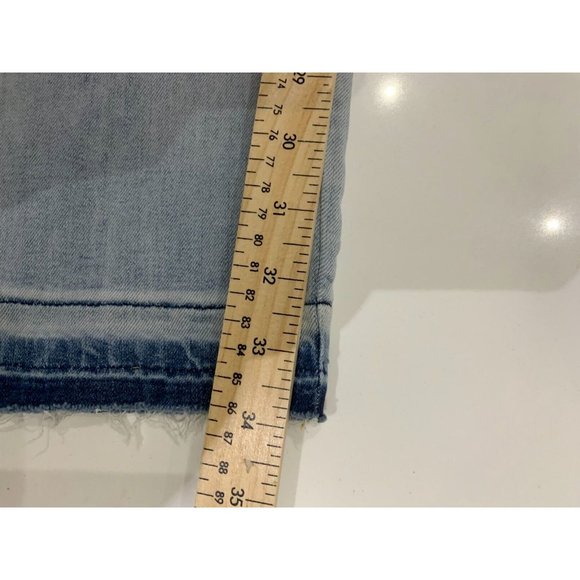 Northern Reflections Women Size 8 Crop Straight floral Embroidered jeans 29 x 24 - Picture 12 of 13